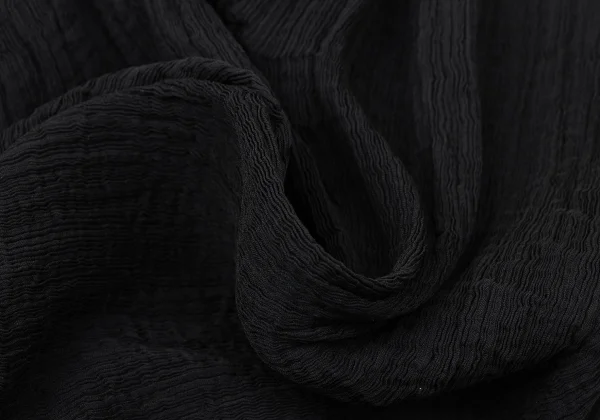 ISSEY MIYAKE me Dyed Crepe Pleated Cropped Pants K-171271_009