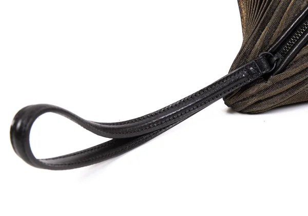 ISSEY MIYAKE 3D Steam Stretch Pleats Triangle Pouch K-171307_006