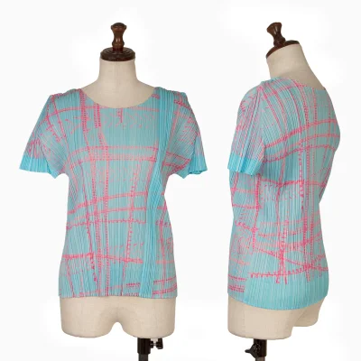 PLEATS PLEASE Patterned T Shirt