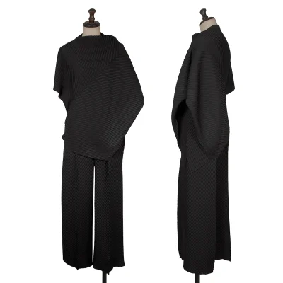ISSEY MIYAKE Fold Pleats Tops & Pants