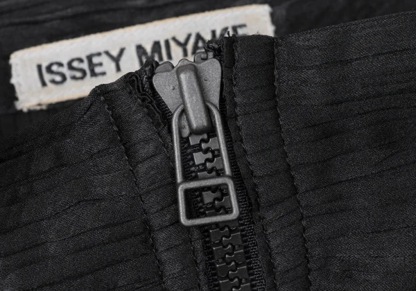 ISSEY MIYAKE Pleated Zip-Up Jacket K-171486_004