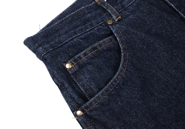 COMME des GARCONS HOMME Logo Leather Patch Jeans K-171520_003