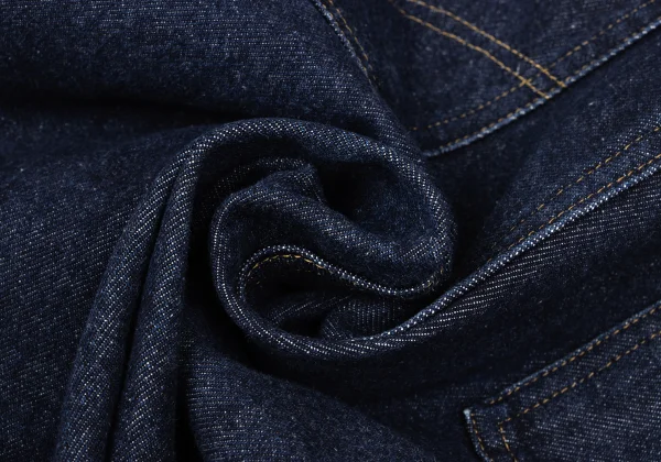 COMME des GARCONS HOMME Logo Leather Patch Jeans K-171520_011