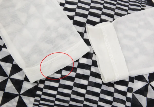 COMME des GARCONS Checker Print Sheer T Shirt K-171550_006