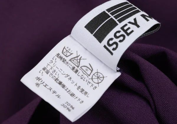 ISSEY MIYAKE 132 5. Poly Wool Sleeveless Dress K-171572_014