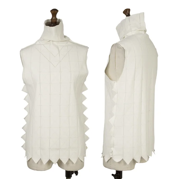 PLEATS PLEASE A-POC Geometric Jacquard Sleeveless Top White 3 K-171621_001