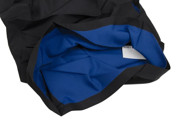 ISSEY MIYAKE 132 5. 2D Pleats Tops K-171645_009