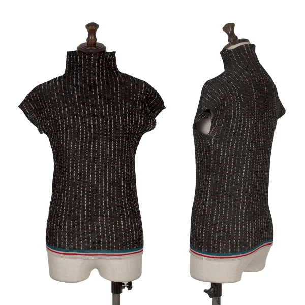 イッセイミヤケ ミーISSEY MIYAKE me ストレッチプリーツドットライン