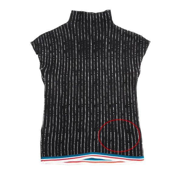 me ISSEYMIYAKE 総柄プリーツ ハイネック トップス　ドット柄 イッセイミヤケ ミーISSEY MIYAKE me ストレッチプリーツドットライン