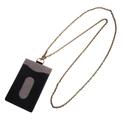 LIMI feu Chain Card Case