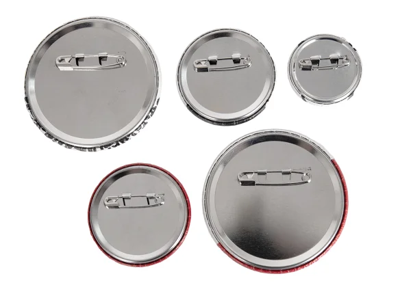 COMME des GARCONS SKY DOT 5 pieces Pins K-171745_002
