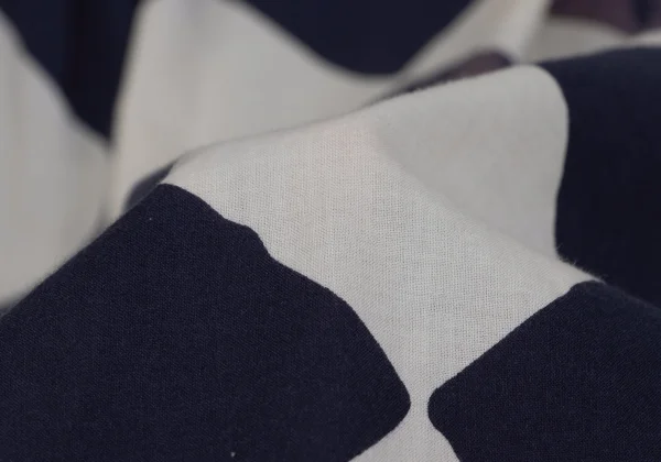 COMME des GARCONS Bleached Diamond Check Skirt K-171748_015