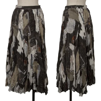 ISSEY MIYAKE Graphic Print Pleated Skirt