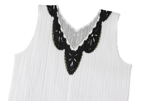 PLEATS PLEASE Pleated Cutout Lace Sleeveless Top K-171904_003