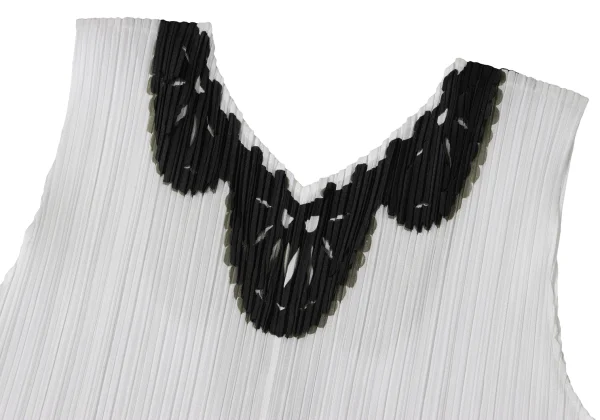 PLEATS PLEASE Pleated Cutout Lace Sleeveless Top K-171904_013