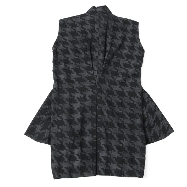 ISSEY MIYAKE Cotton Houndstooth Weave Sleeveless Blouse K-171919_010