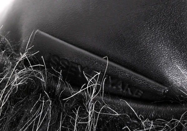 ISSEY MIYAKE Fur Switching Leather Hand Bag K-171936_010