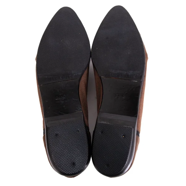 ISSEY MIYAKE Tuck Pointed Toe Pumps K-171945_012