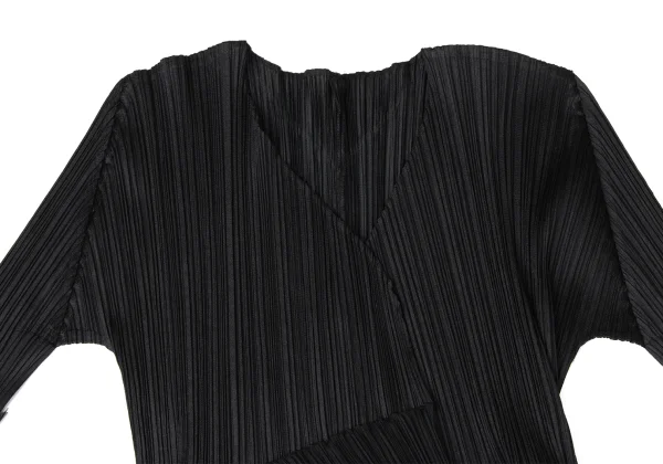 PLEATS PLEASE Mesh Switching Cardigan K-172111_003