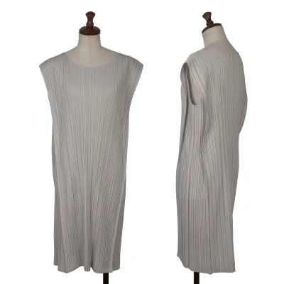 PLEATS PLEASE Tuck Sleeveless Tunic