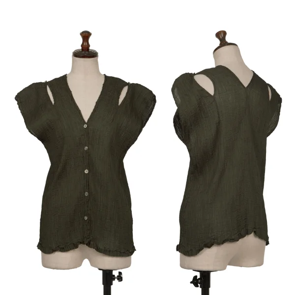ISSEY MIYAKE me Crepe Pleats Shoulder Buttons Sleeveless Top  Khaki Free K-172359_001