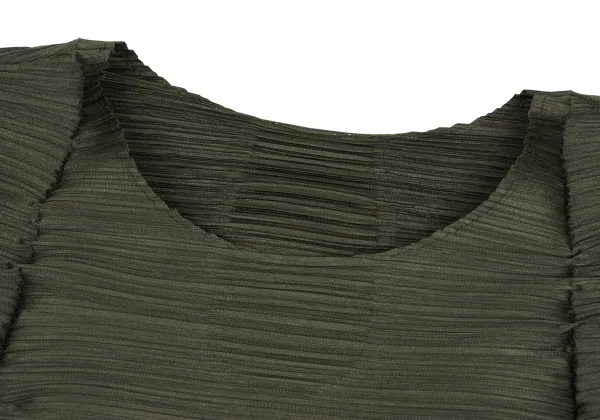 PLEATS PLEASE Horizontalc Pleats Sleeveless Tunic K-172362_004
