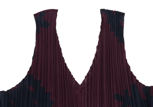 PLEATS PLEASE Graphic Print V Neck Flare Dress K-172485_004