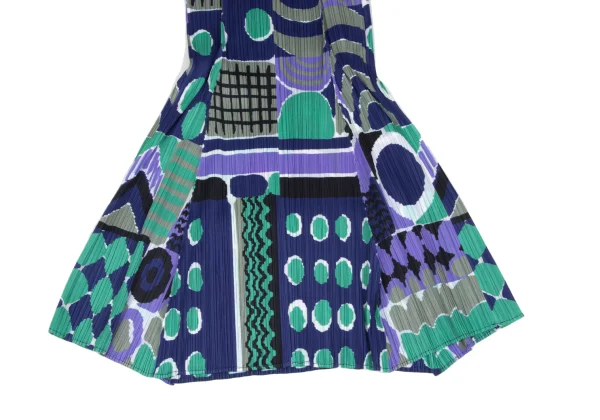 PLEATS PLEASE Graphic Print Sleeveless Dress K-172496_006