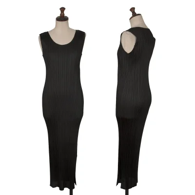 PLEATS PLEASE Side Slit Sleeveless Dress