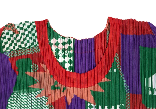 PLEATS PLEASE Graphic Print T-shirt K-172510_004