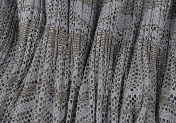 PLEATS PLEASE Geometric Mesh Pleats Skirt K-172515_011