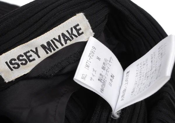 ISSEY MIYAKE Pleats Patch Pocket Jacket K-172618_014