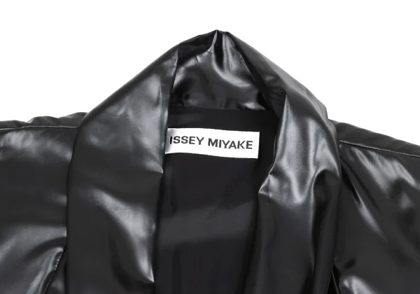 ISSEY MIYAKE Poly Tuck Shiny Sleeveless Shawl Collar Coat K-172669_004