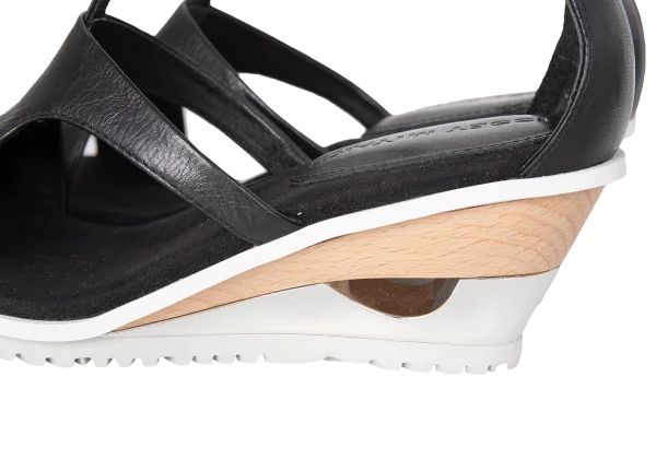 ISSEY MIYAKE Metal & Wood Heel Sandal K-172672_007