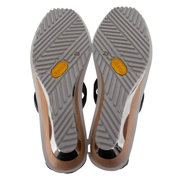 ISSEY MIYAKE Metal & Wood Heel Sandal K-172672_011