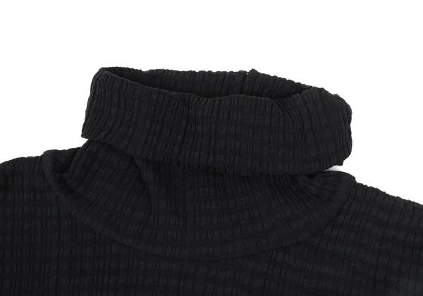 ISSEY MIYAKE PERMANENTE Design Weave Turtleneck T Shirt K-172682_005