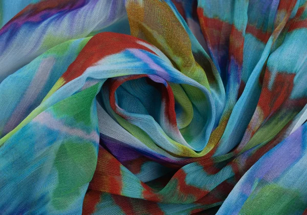 ISSEY MIYAKE me Psychedelic Floral Print Pleated Skirt K-172812_016