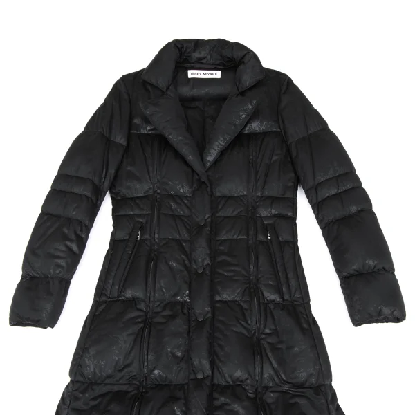 ISSEY MIYAKE Polyurethane Coated Zip Design Down Coat K-172832_003