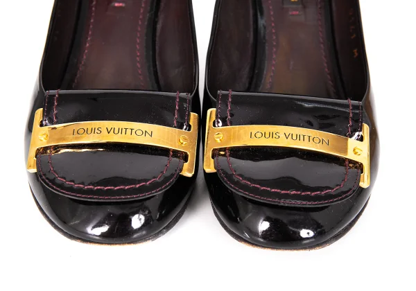 Louis Vuitton Metal Logo Design Heel Pumps K-172883_005