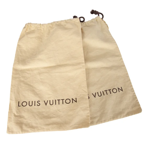 Louis Vuitton Metal Logo Design Heel Pumps K-172883_015