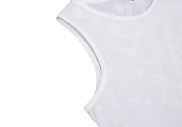 ISSEY MIYAKE HaaT Embroidered Cotton Sleeveless Top K-172897_005
