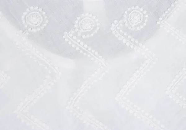 ISSEY MIYAKE HaaT Embroidered Cotton Sleeveless Top K-172897_011