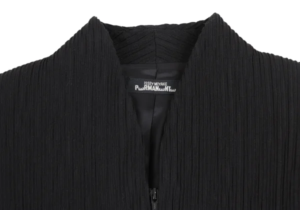 ISSEY MIYAKE PERMANENTE Cotton Ribbed-Design Padded Collarless Jacket K-172942_004