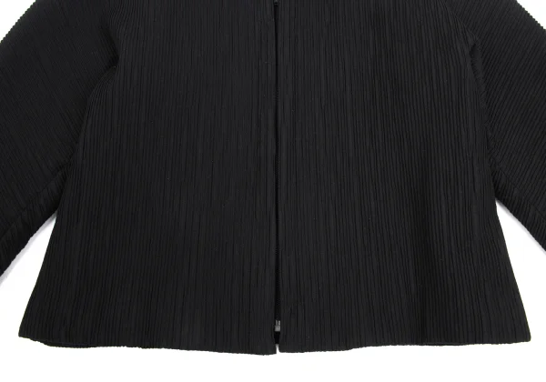 ISSEY MIYAKE PERMANENTE Cotton Ribbed-Design Padded Collarless Jacket K-172942_008