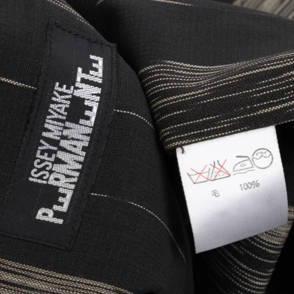 ISSEY MIYAKE PERMANENTE Faded Stripe Layered Design Buttonless Jacket K-172943_016
