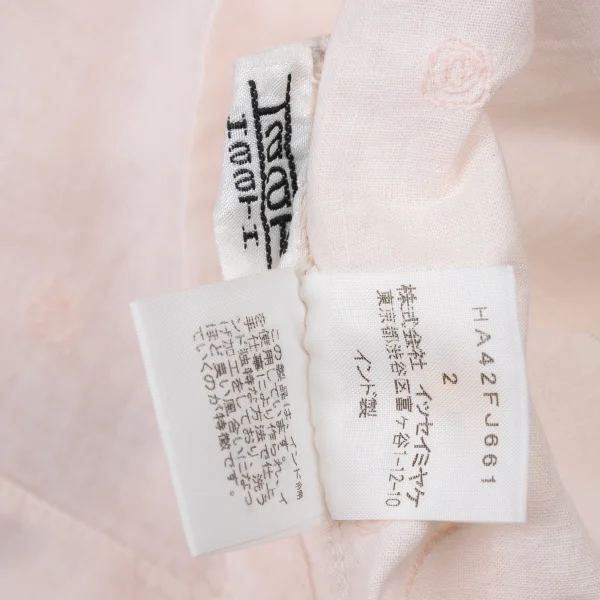 ISSEY MIYAKE HaaT Graphic Embroidered Band-Collar Blouse K-173006_015