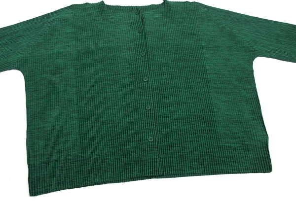 ISSEY MIYAKE me Wide Silhouette Pleats Cardigan K-173047_008