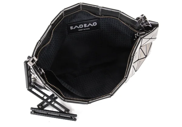 BAO BAO ISSEY MIYAKE PLATINUM Chain Design Shoulder Bag K-173067_015
