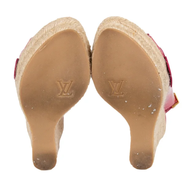 Louis Vuitton Floral Patent Leather Jute Wedge Sandal K-173281_011