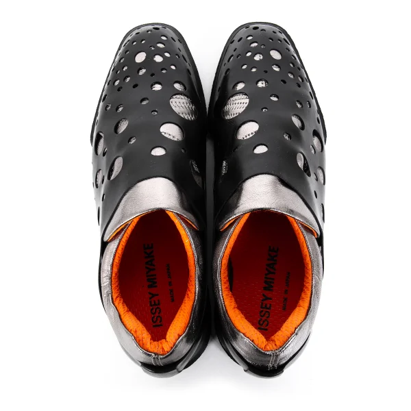 ISSEY MIYAKE Dot Punching Layered Metallic Leather Sneakers K-173282_008